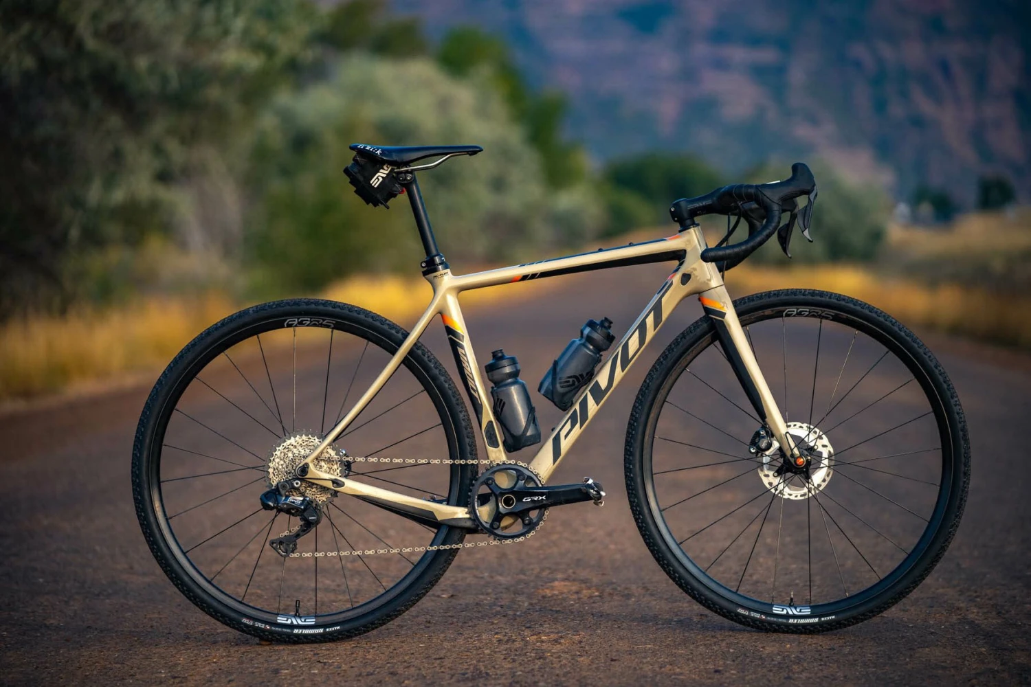 Enve Foundation AG25 700c Wheelset | 12X100 - 12x142mm | Centerlock - Image 8