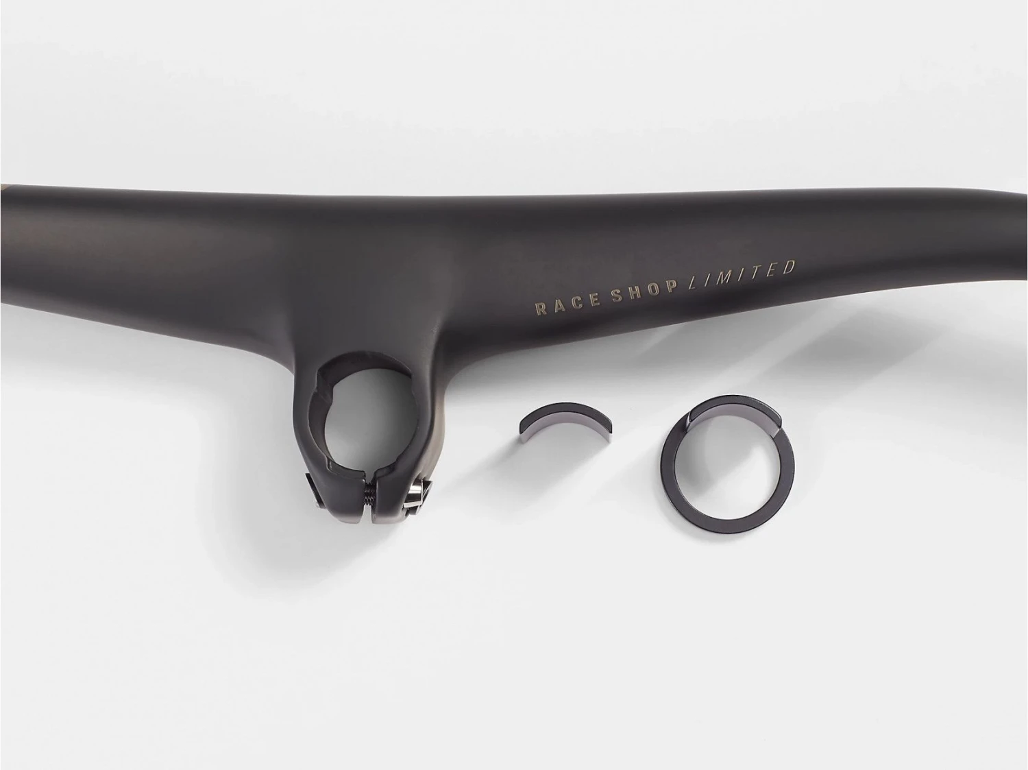 Bontrager RSL MTB Stem Handlebar Combo 820mm Matte Black - Image 3
