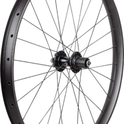 Bontrager Line 40 Tubeless Ready 27.5 '' Rear Wheel | Boost Trek 9x141mm | 6 Holes