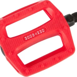 Dartmoor Cookie Flat Pedals - Red