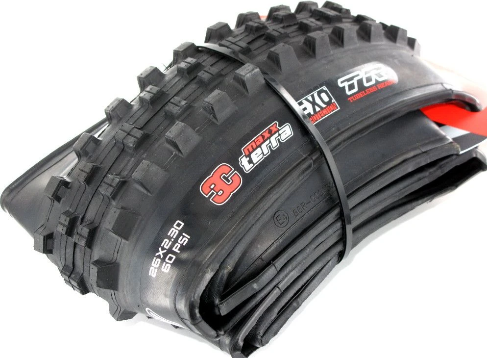 Maxxis Shorty MTB Tyre - 26x2.30 Foldable 3C Exo Protection TL Ready TB73309100 - Image 2